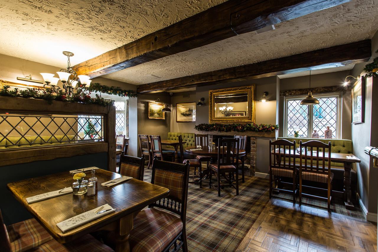 קונגלטון The Plough Inn & Restaurant מראה חיצוני תמונה